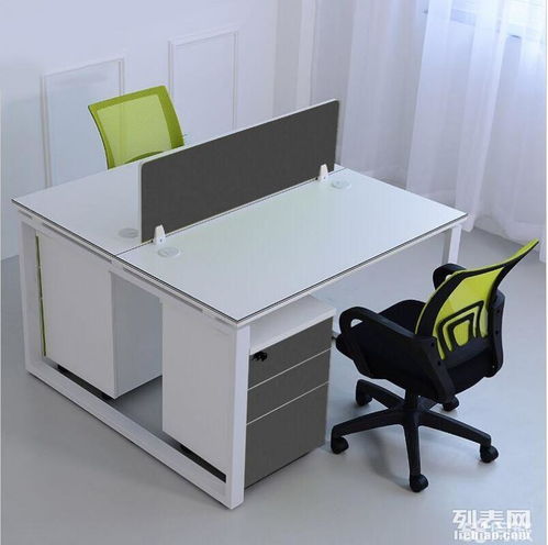 天津和平辦公家具定制 屏風(fēng)隔斷工位、辦公桌與辦公椅一站式采購指南